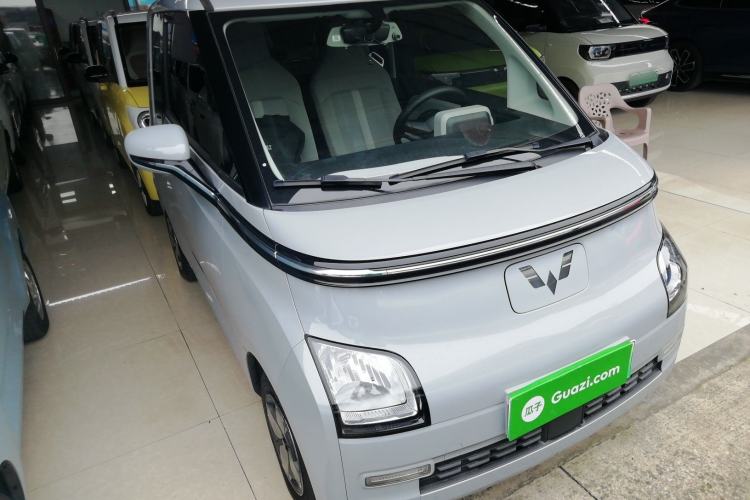 Used Wuling Air ev 2023 - Four Seats - Standard Edition