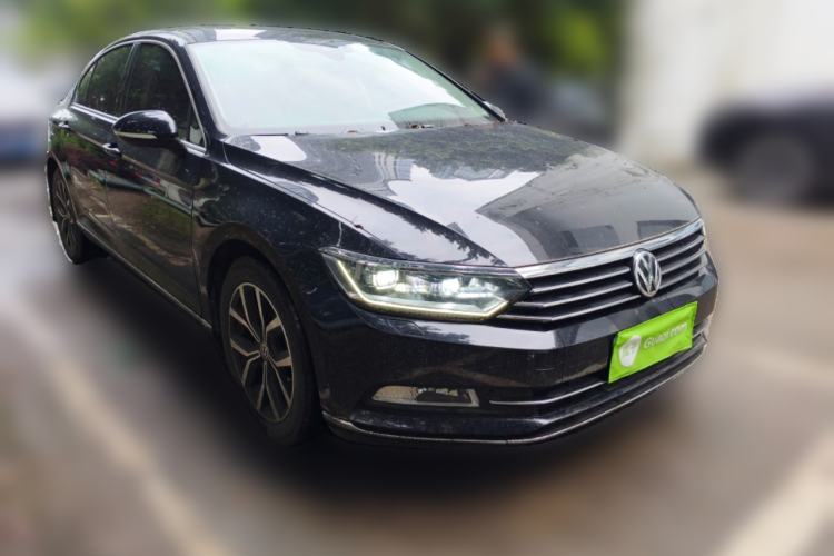 Used Volkswagen Magotan 2017 330TSI DSG Luxury Model