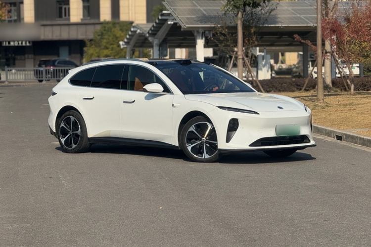 Used Nio ET5T 2023 75 kWh Touring