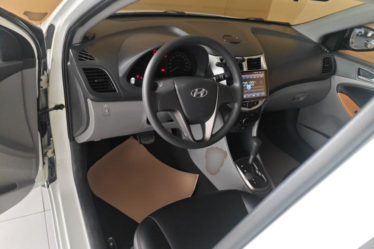 Used Hyundai Verna (older generation) 2016 1.4L Automatic Smart GLS
