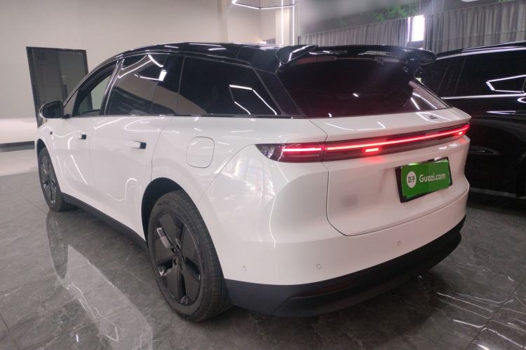 Used Li Auto i6 2025 Model Two-Wheel-Drive Standard Type