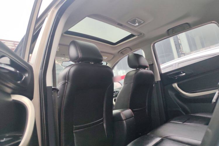 Used Changan CS35 2014 1.6L Automatic Luxury Model China IV Standard