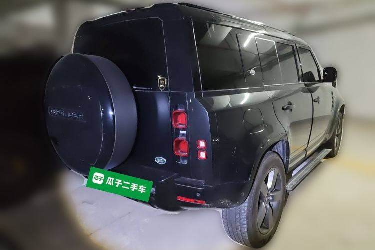 Used Land Rover Defender 2023 Facelift 110 3.0T P400 X-DYNAMIC HSE Rear Right 45 Deg