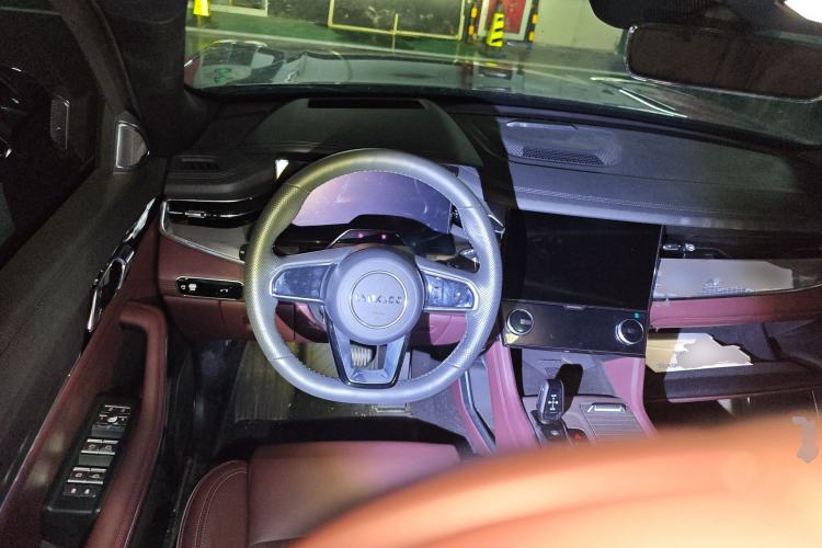 Used Lynk & Co 09 2021 2.0T Ultra 7-Seater
