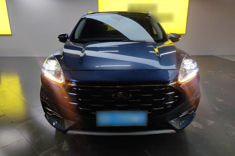 Used Ford Escape 2020 EcoBoost 245 Two-Wheel-Drive Titanium Edition