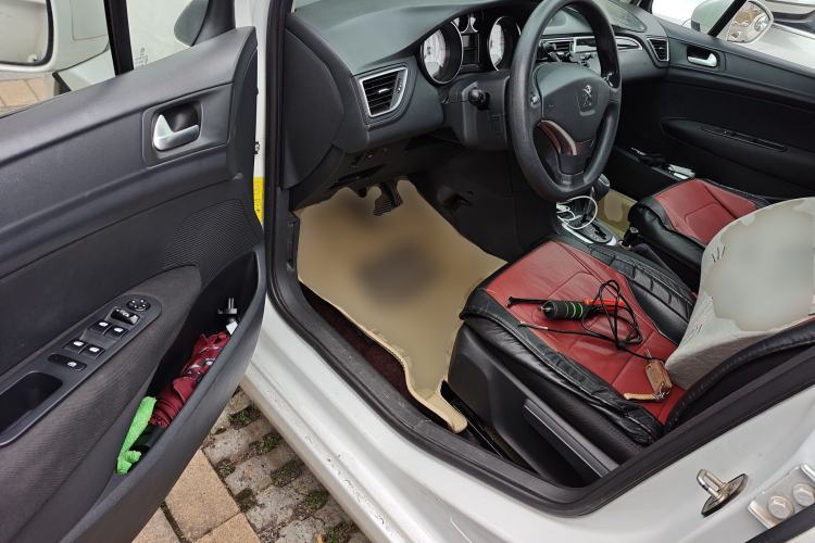 Used Peugeot 308 2013 1.6L Automatic YouShang Model
