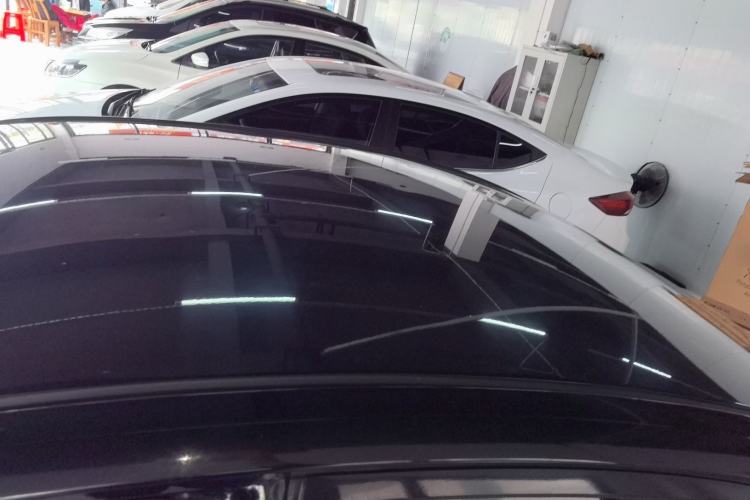 Used Hyundai Celesta 2011 1.6L Manual Comfort Edition Roof