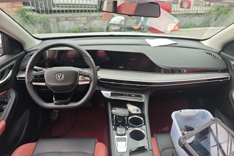 Used CHANGAN Eado 2022 PLUS Blue Whale NE 1.4T GDI DCT Prestige Edition Center Console