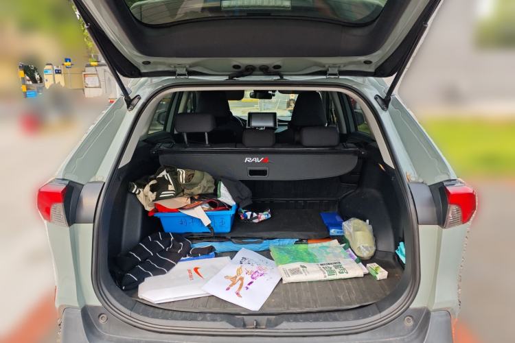 Used Toyota RAV4 2020 Dual-Engine 2.5L E-CVT Two-Wheel Drive Elite Edition Trunk