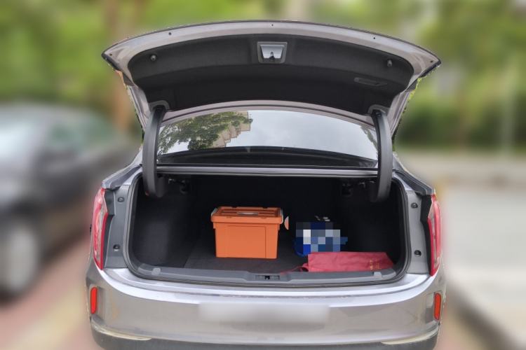 Used Hongqi E-QM5 2024 610 km PLUS