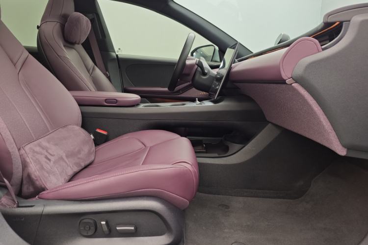 Used Nio ET5T 2023 75 kWh Touring