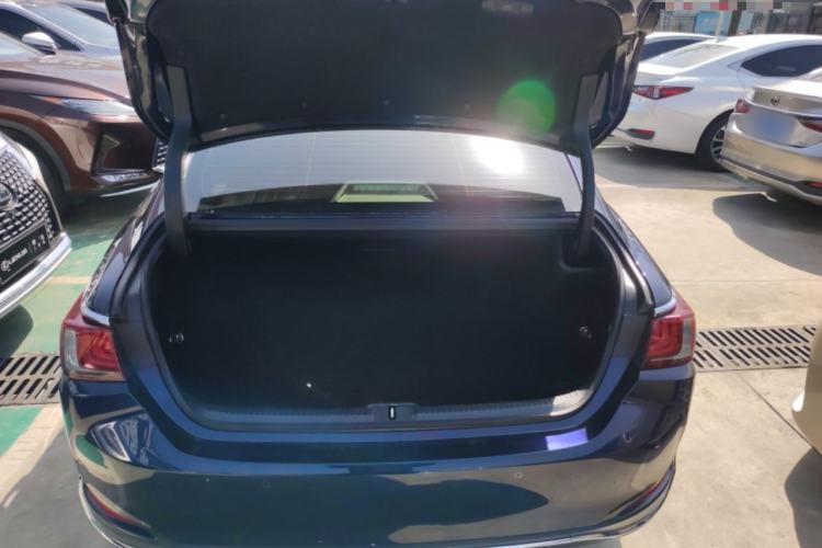 Used Lexus ES 2020 200 Excellence Edition