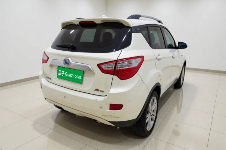Used CHANGAN CS35 2016 1.6L Automatic Luxury Model China V Standard Rear Right 45 Deg