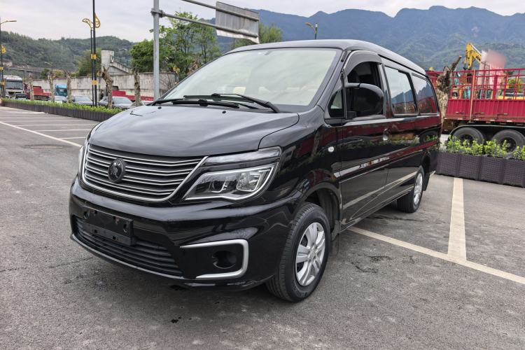 Used FORTHING Lingzhi 2022 M5L 1.6L Utility Model 7 Seats