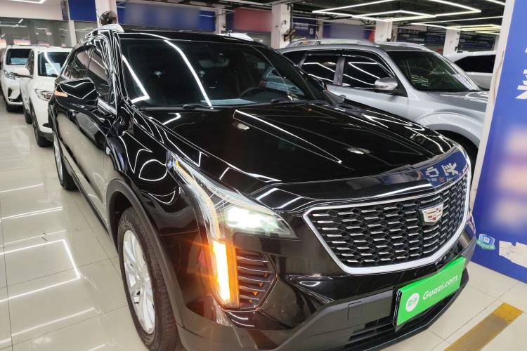 Used Cadillac XT4 2018 28T Two-Wheel Drive Tech Version