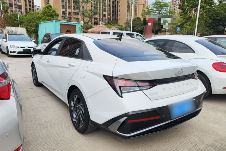 Used Hyundai Elantra 2023 1.5L CVT GLX Elite Edition Rear Left 45 Deg