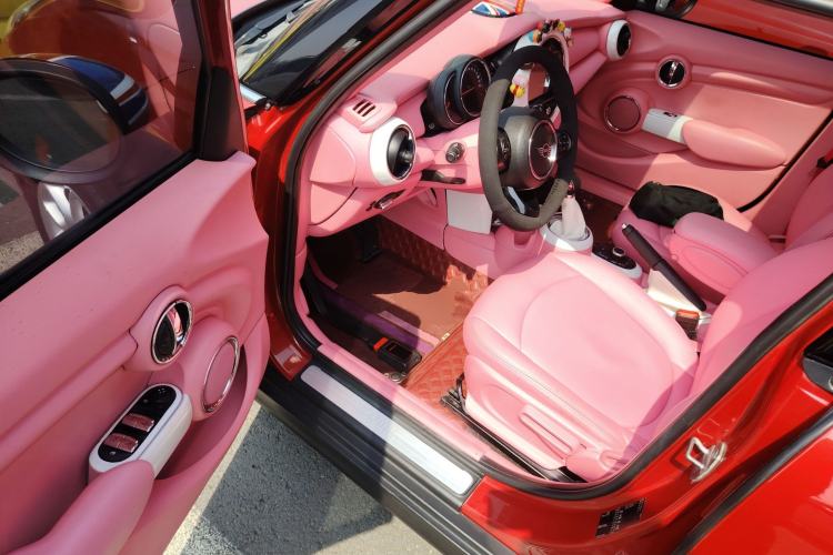 Used MINI 2016 1.2T ONE Pioneer Edition Five-Door Version
