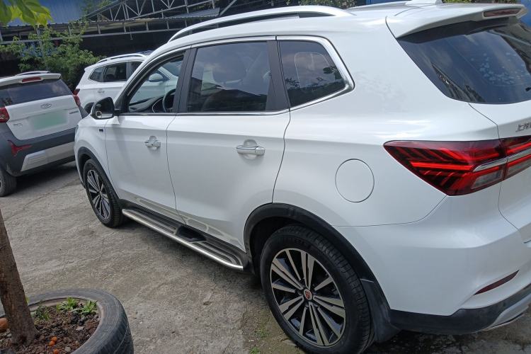 Used Roewe RX5 2019 20T Two-Wheel Drive Automatic 4G Connected Platinum Edition Rear Left 45 Deg