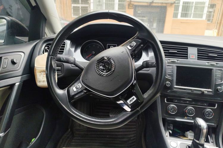 Used Volkswagen Golf 2017 230TSI Automatic Luxury Million-Vehicle Commemorative Edition