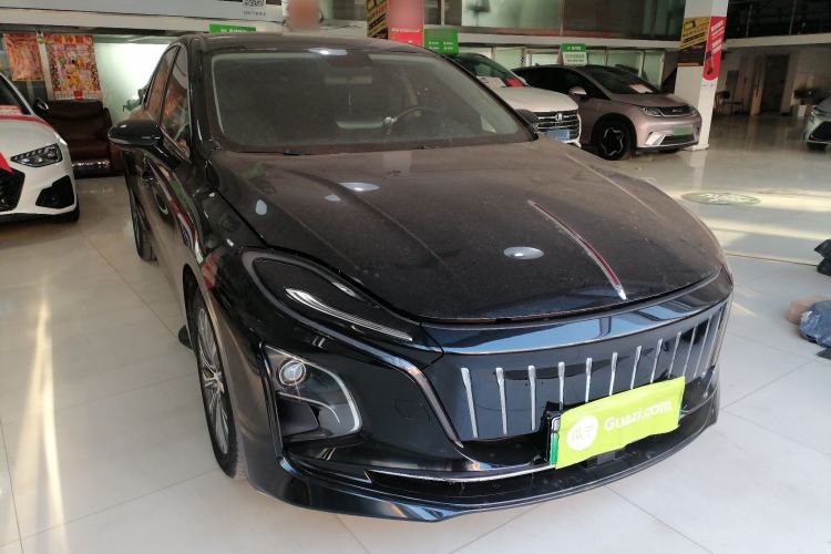 Used Hongqi E-QM5 2022 431 km Charge & Enjoy Edition