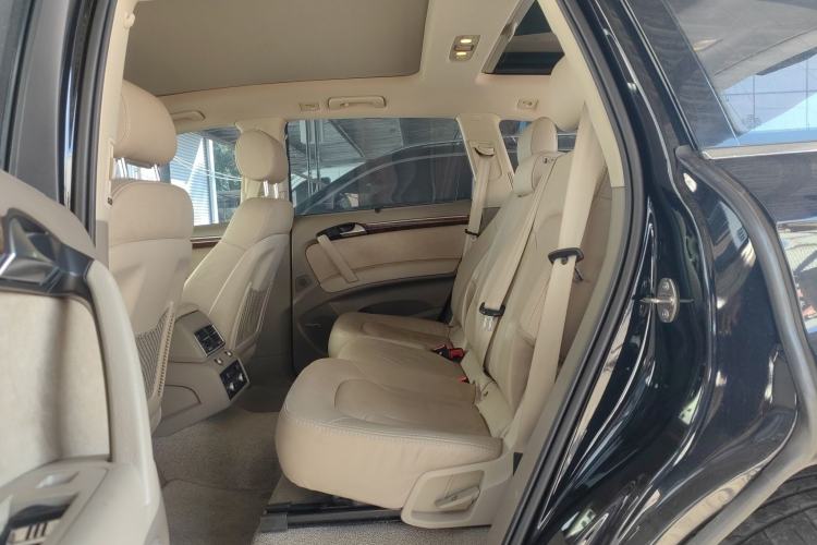 Used Audi Q7 2012 3.0 TFSI Technology Model (200kW) Left Rear Seat