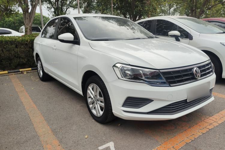 Used Volkswagen Jetta 2019 Dream Edition 1.5L Manual Fashion Version Exterior 2