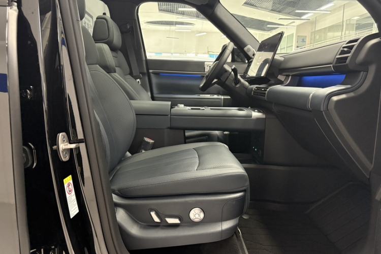 Used Formula Leopard Tai 7 2025 Model 190 km Four-Wheel Drive Ultra Edition