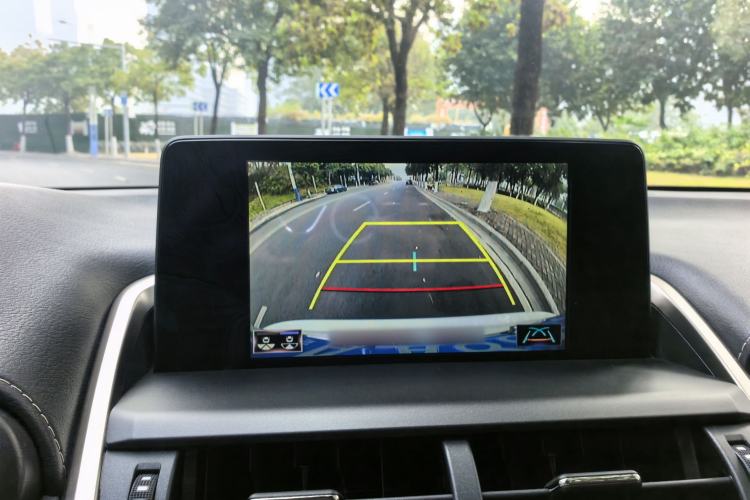 Used Lexus NX 2020 300h Front-Drive FENGSHANG Version China VI Standard Interior 12