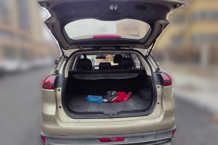 Used Geely Auto Emgrand X7 Sport 2018 1.8TD Automatic Two-Wheel Drive Zhiya Model