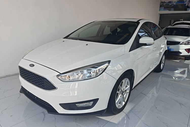 Used Ford Focus 2018 Two-Door Classic EcoBoost 125 Automatic Supercharged Style SmartDrive Edition Guazi used car, China used car export, Used car for sale, Used cars, Cheapest cars for sale