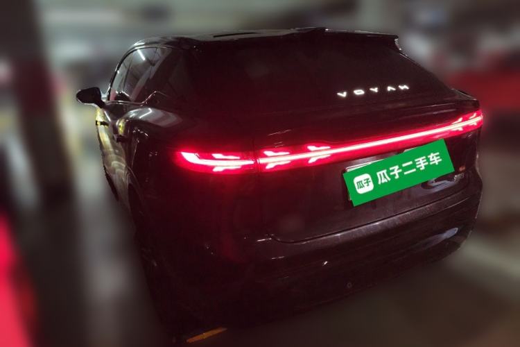 Used VOYAH COURAGE 2025 Model Four-Wheel-Drive Qiankun Edition
