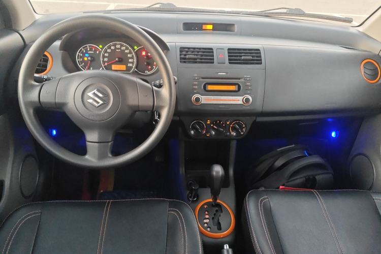 Used Suzuki Swift 2016 1.5L Automatic Fashionable Coolplay Edition
