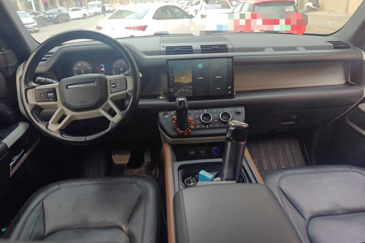 Used Land Rover Defender 2023 Facelift 110 3.0T P400 Dark Edition
