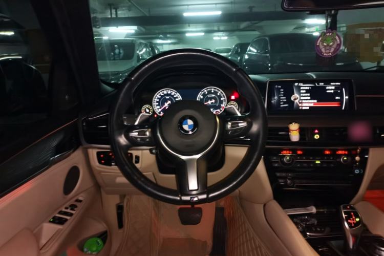 Used BMW X6 2015 xDrive50i M Sport model