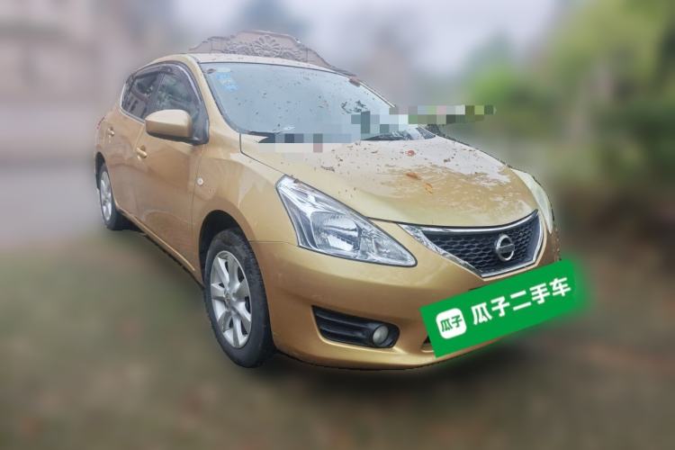 Used Nissan Tiida 2011 1.6L CVT Smart Version Front Right 45 Deg