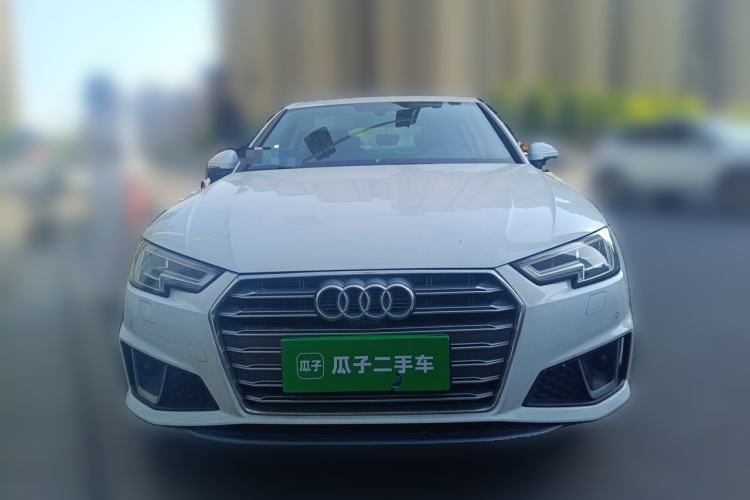 Used Audi A4L 2019 40 TFSI Fashion Edition China VI Emission Standard
