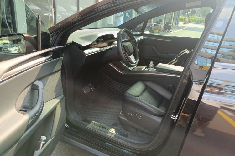 Used Tesla Model X 2023 Dual-Motor All-Wheel-Drive Version
