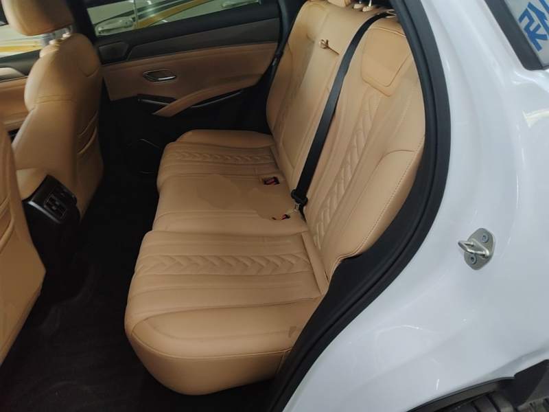 Used BYD Song L DM-i 2024 160 km Excellence Version — 16