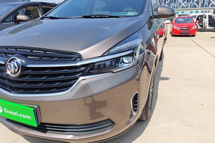 Used Buick GL8 2022 Land Cruiser Executive Class 652T Comfort Model