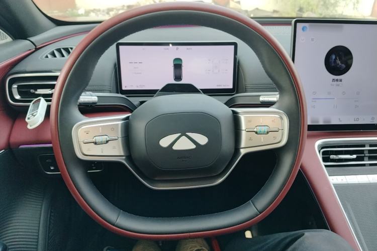 Used Chery Fulwin A9L 2025 Model, Four-Wheel Drive High-Energy Peak Edition Steering Wheel