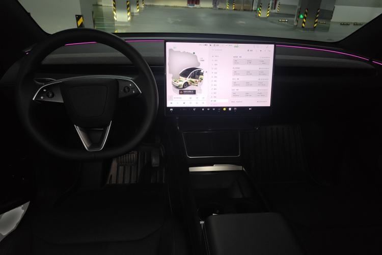 Used Tesla Model Y L 2025 Model Long-Range All-Wheel-Drive Version