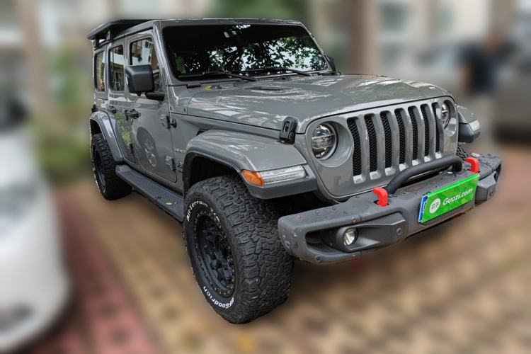 Used Jeep Wrangler 2019 2.0T Sahara Four-Door Version China VI Emission Standard Front Right 45 Deg