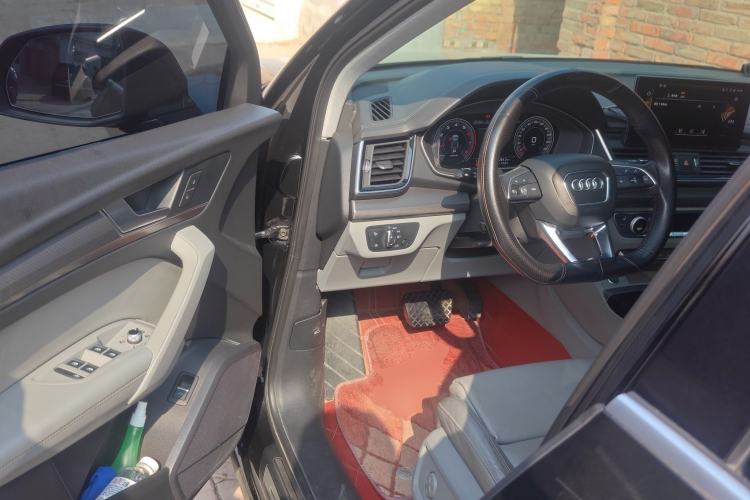 Used Audi Q5L 2022 40T Luxury Dynamic Model