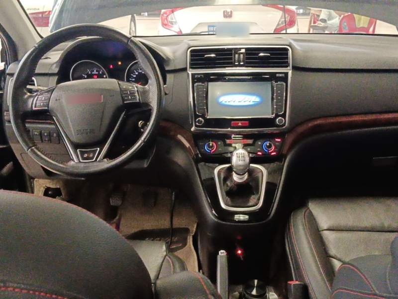 Used Haval H6 2014 Sport Version 1.5T Manual Two-Wheel Drive Elite Edition — 9