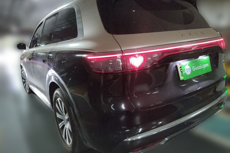 Used Hima AITO M8 2025 Extended-Range Max+ Version 53.4 kWh 6-Seater Edition