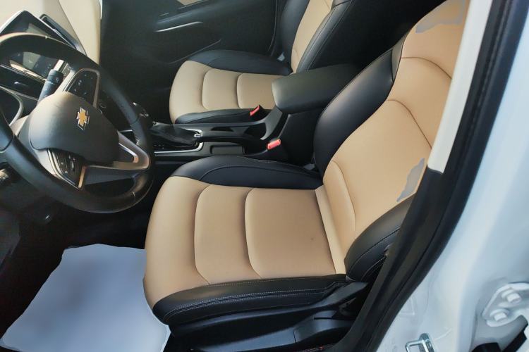 Used Chevrolet Monza 2020 320 Automatic Enjoyment Edition Left Front Seat