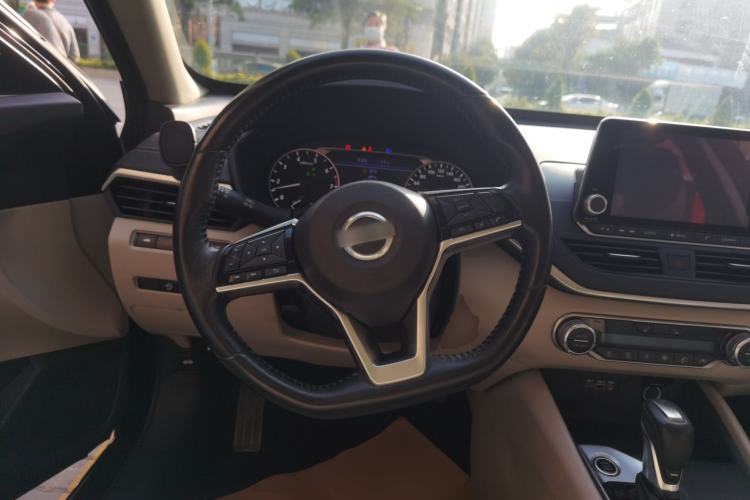 Used Nissan Teana 2019 2.0L XL Upper SmartDrive Version