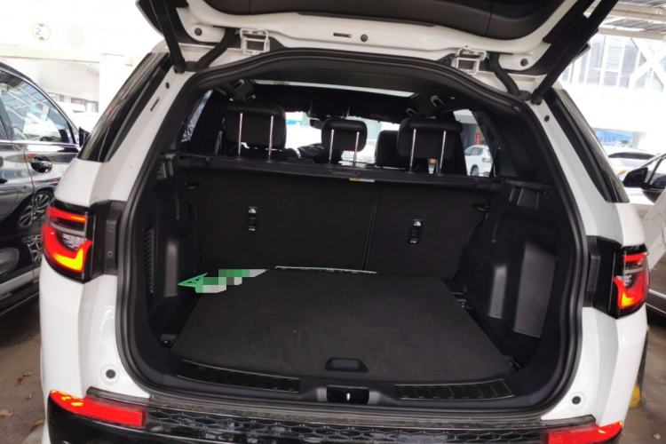 Used Land Rover Discovery Sport New Energy 2022 Facelifted P300e Plug-in Hybrid Electric Version Trunk