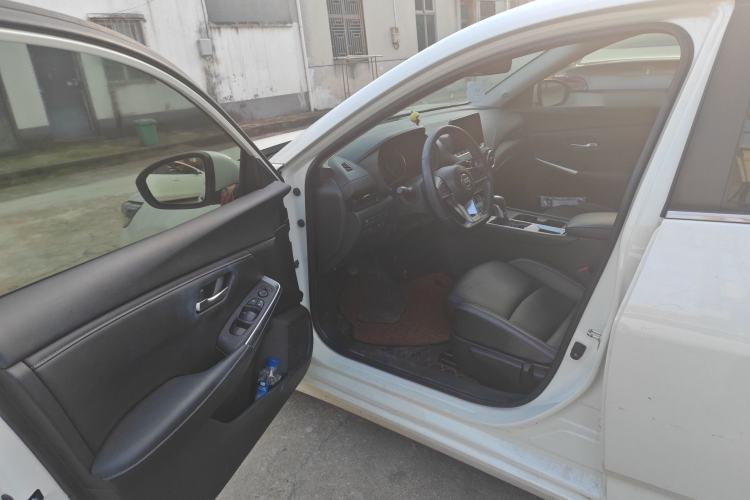 Used Nissan Sylphy 2020 Revised 1.6L XL CVT Enjoyment Edition Driver Seat