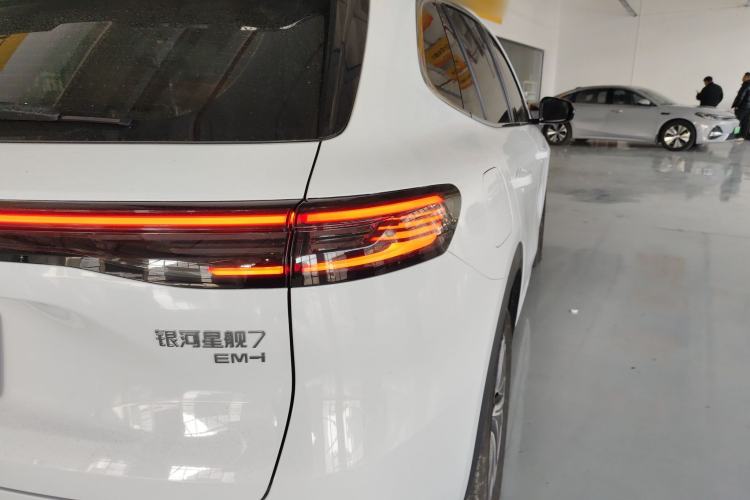 Used Geely Galaxy Xingjian 7 EM-i 2025 120km Exploration+ Version Right Rear Taillight
